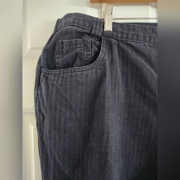 C J BANKS BLACK TEXTURED JEANS PLUS SIZE 22W INSEAM 27" Elastic Waist - Picture 2 of 7